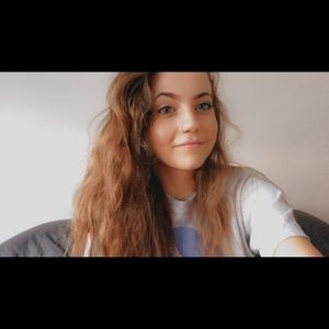 Meet your Posher, Cheyanne